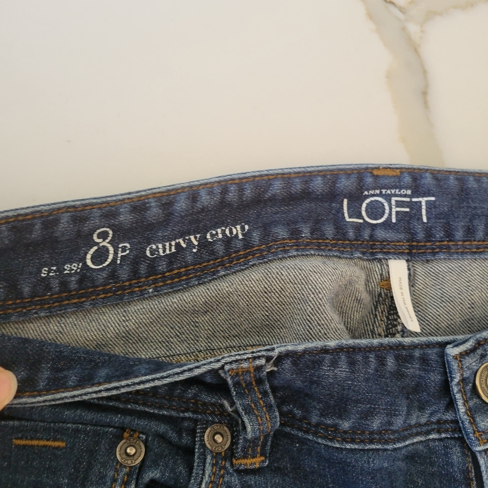Loft Curvy Cropped Jeans - Picture 3 of 4
